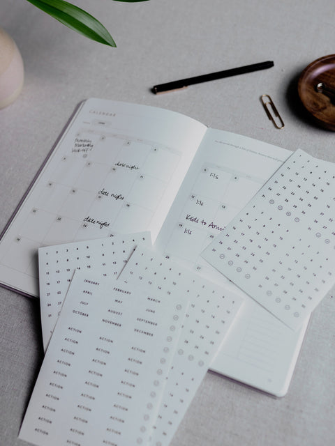 Full Focus Date Stickers