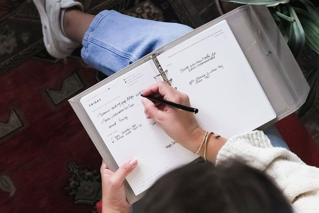Loose Leaf Vegan Leather Binder - Full Focus